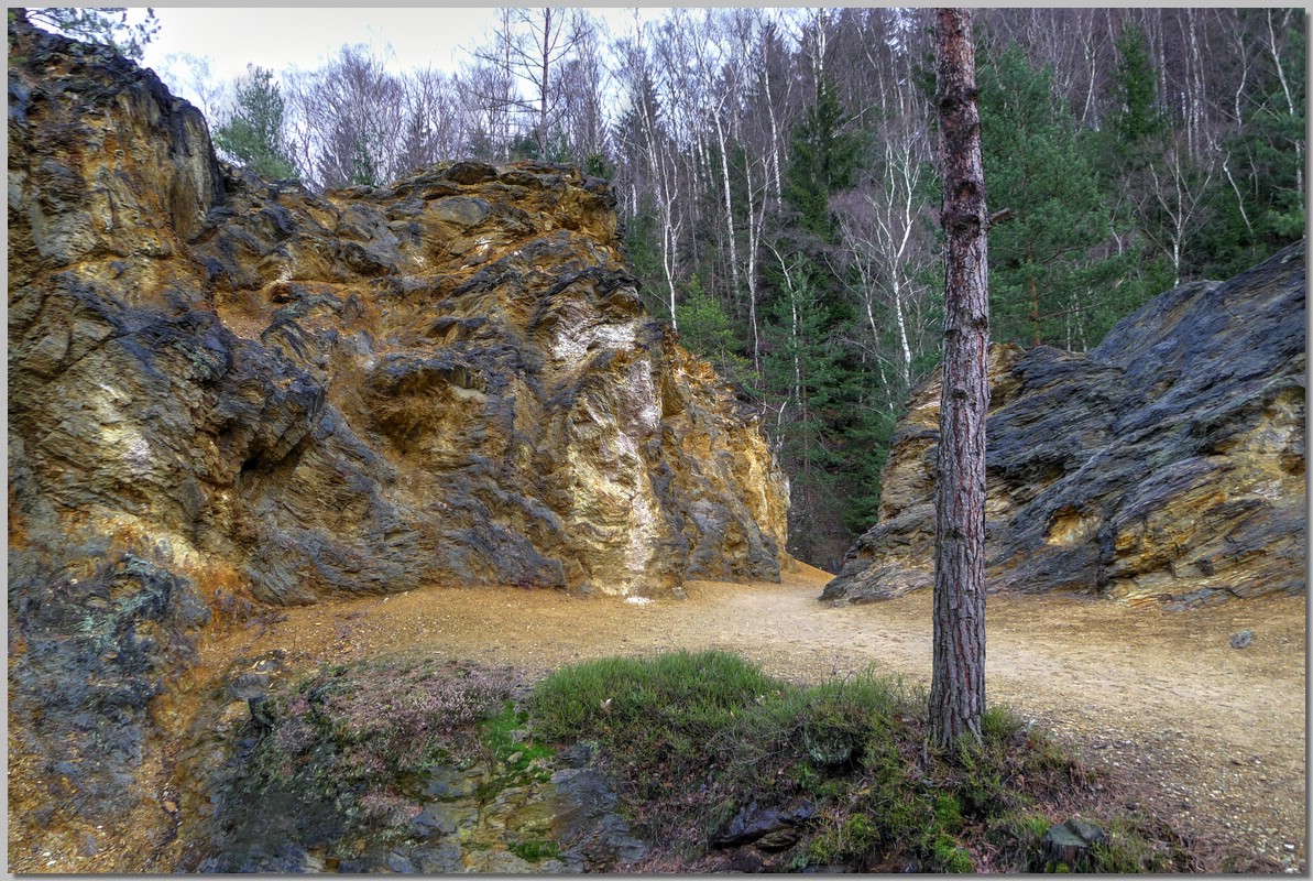 P1270262_3_4.jpg (434 KB)