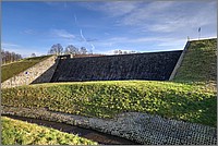 P1260532_3_4.jpg(342 KB)