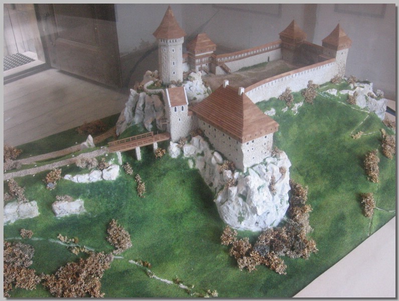 IMG_5363.jpg (130 KB)