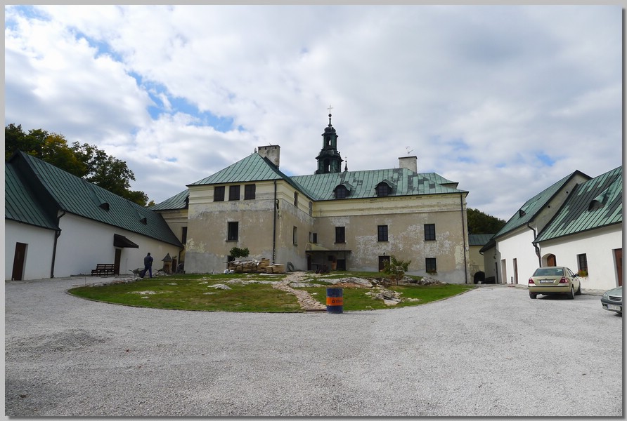 P1080155.JPG (140 KB)