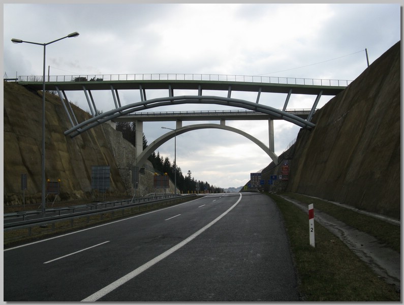 20077.JPG (91,3 KB)