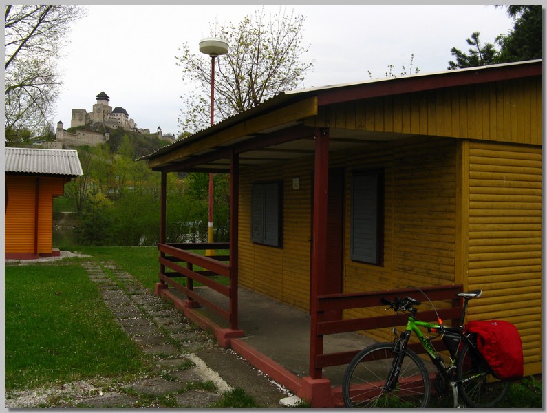 20142.JPG (132 KB)