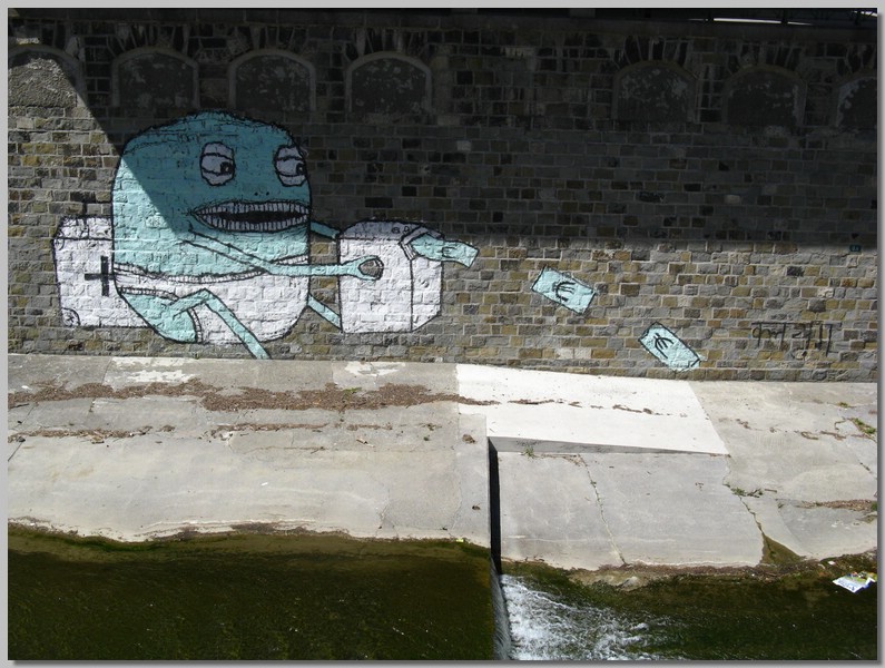 20365.JPG (148 KB)
