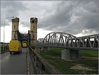 IMG_7853.JPG(94,5 KB)
