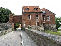 IMG_8002.JPG(158 KB)