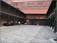 IMG_8364.JPG(165 KB)