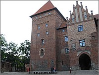 IMG_8371.JPG(137 KB)