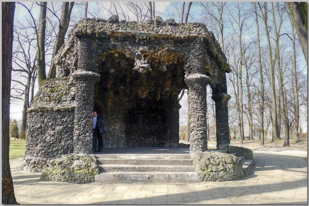 P1160862_3_4.jpg (411 KB)