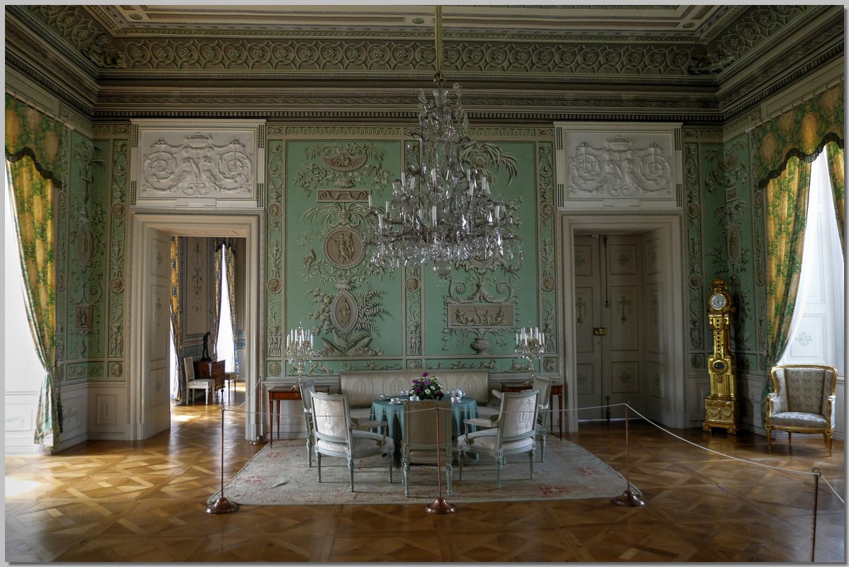 P1300042_3_4.jpg (275 KB)