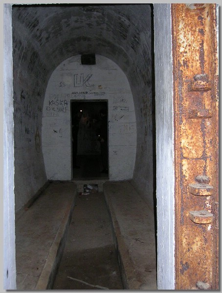mru 022.jpg ()