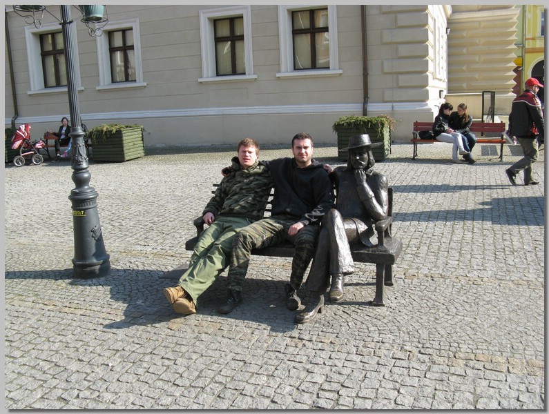 IMG_5704.JPG (179 KB)