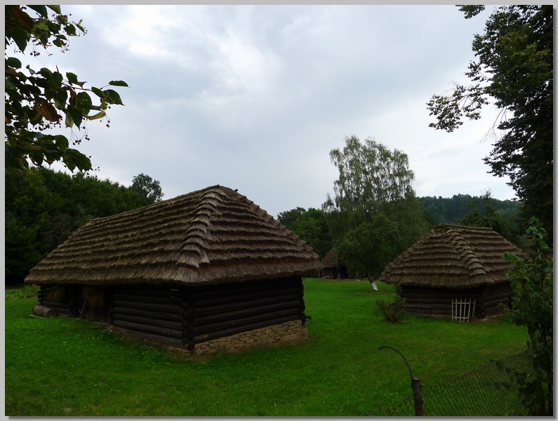 P1010935.JPG (125 KB)