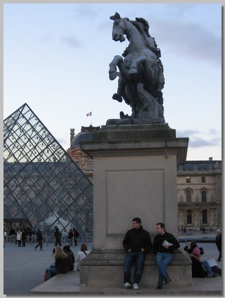 IMG_2222.JPG (58,8 KB)