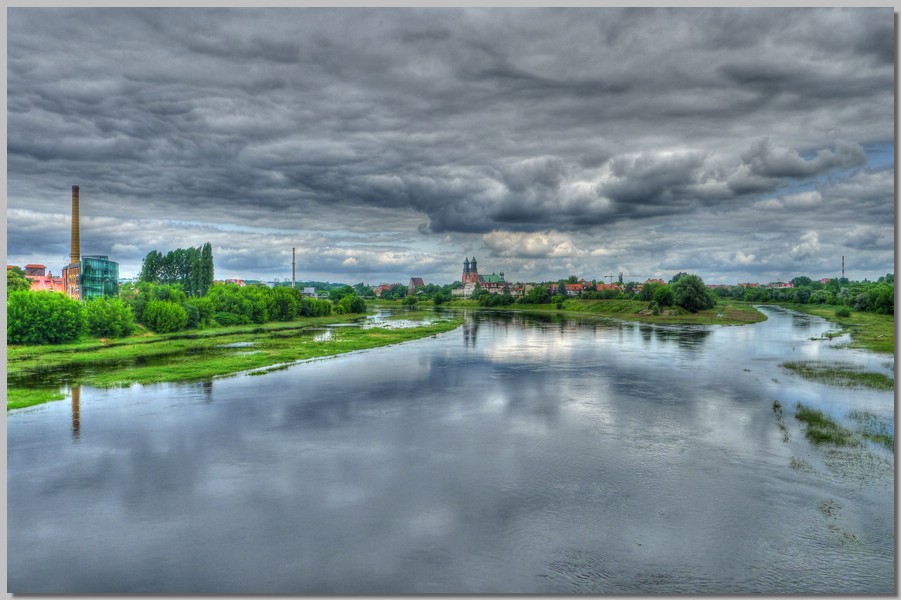 P1060785_6_7.jpg (116 KB)