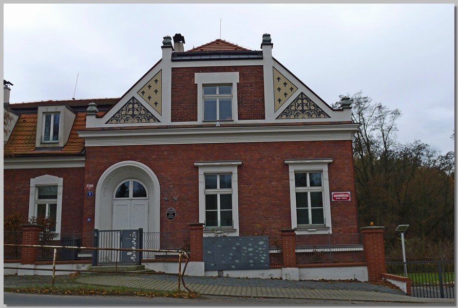 P1150836.jpg (126 KB)