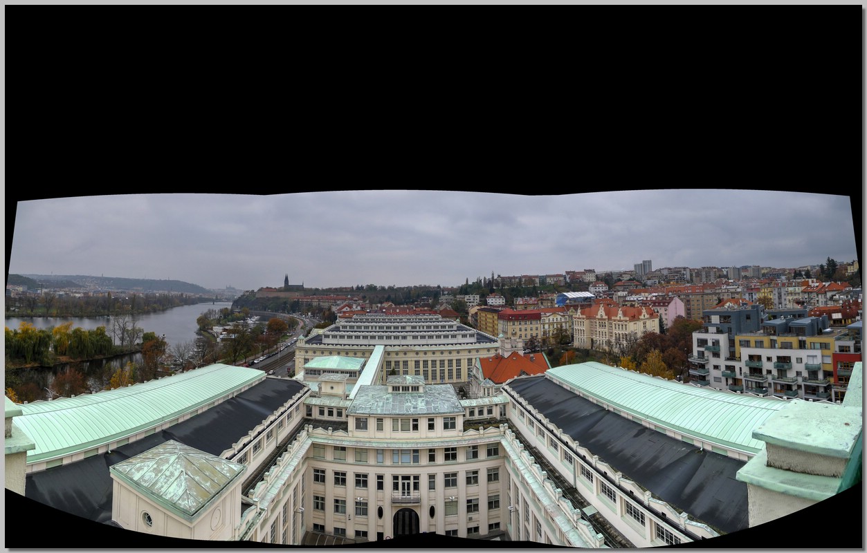 P1210555_6_7 Panorama.jpg (210 KB)