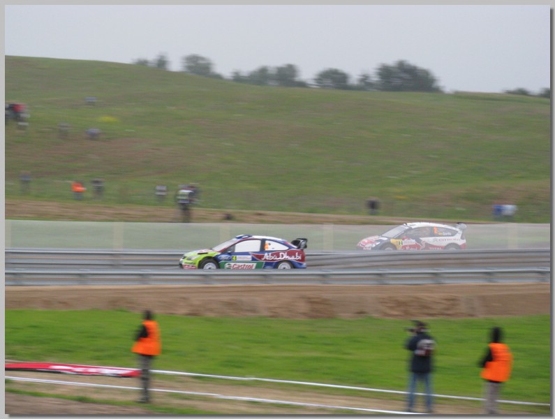 IMG_4672.JPG (77,3 KB)