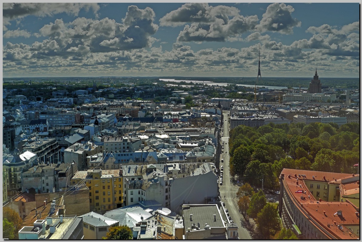 P1300564_5_6.jpg (327 KB)