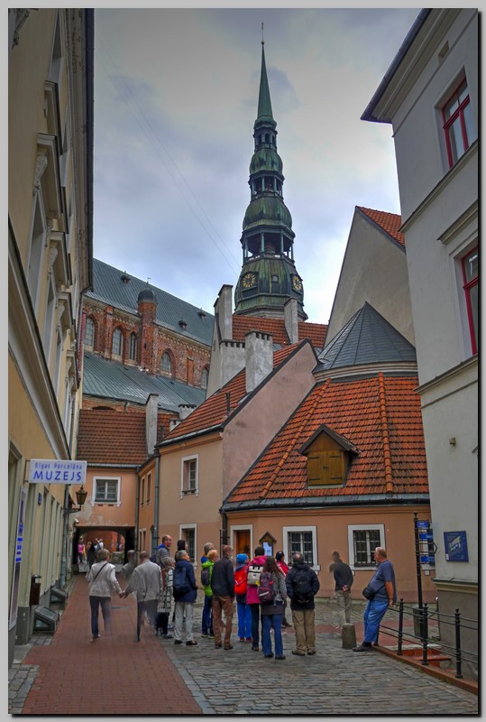 P1300813_4_5.jpg (117 KB)