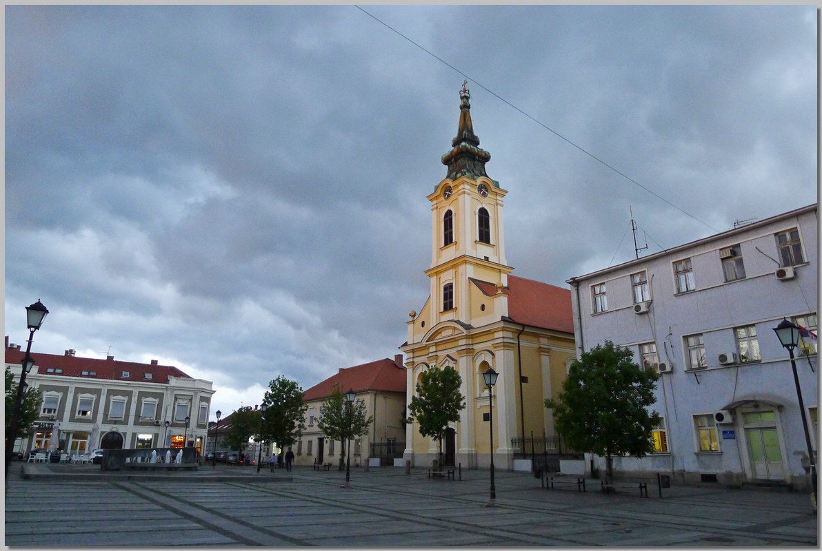 P1340894.JPG (195 KB)