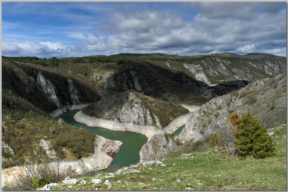 P1350322_3_4.jpg (333 KB)