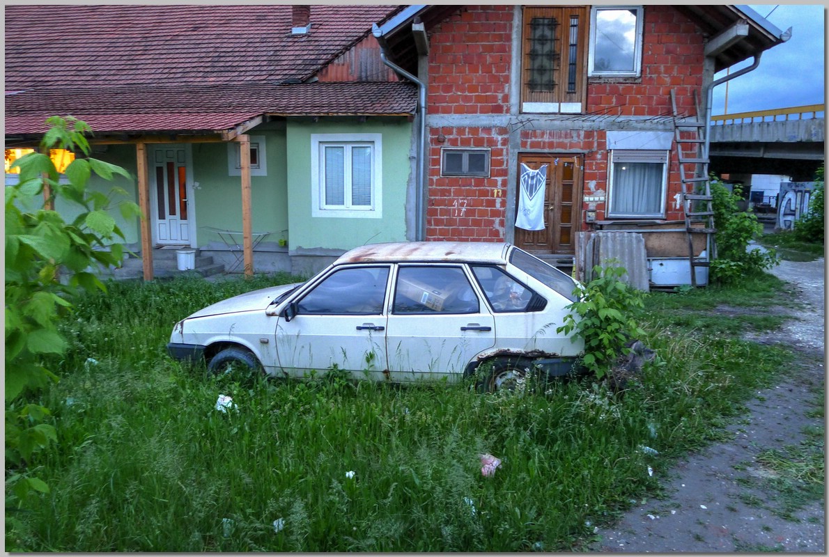 P1350433_4_5.jpg (321 KB)