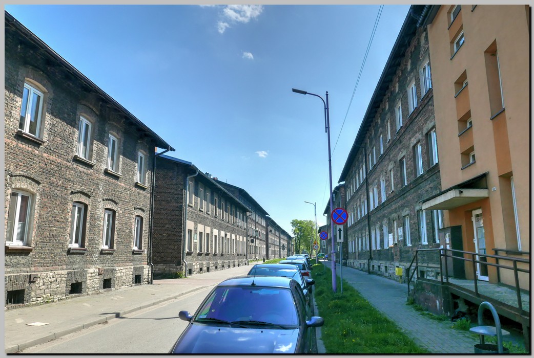 P1560830_1_2.jpg (234 KB)