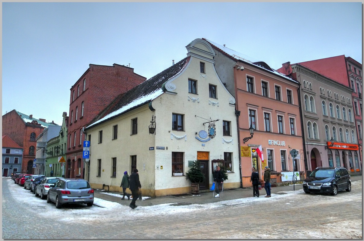 P1270695_6_7.jpg (258 KB)