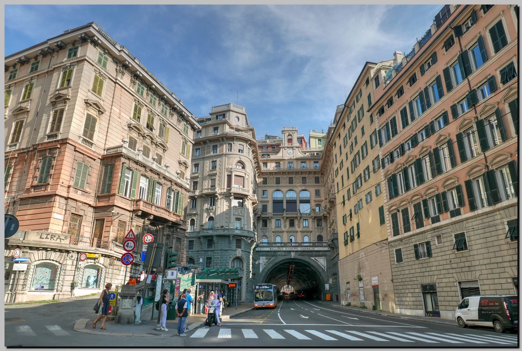 P1590205_6_7.jpg (300 KB)