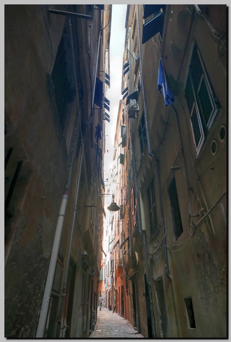 P1590208_09_10.jpg (108 KB)