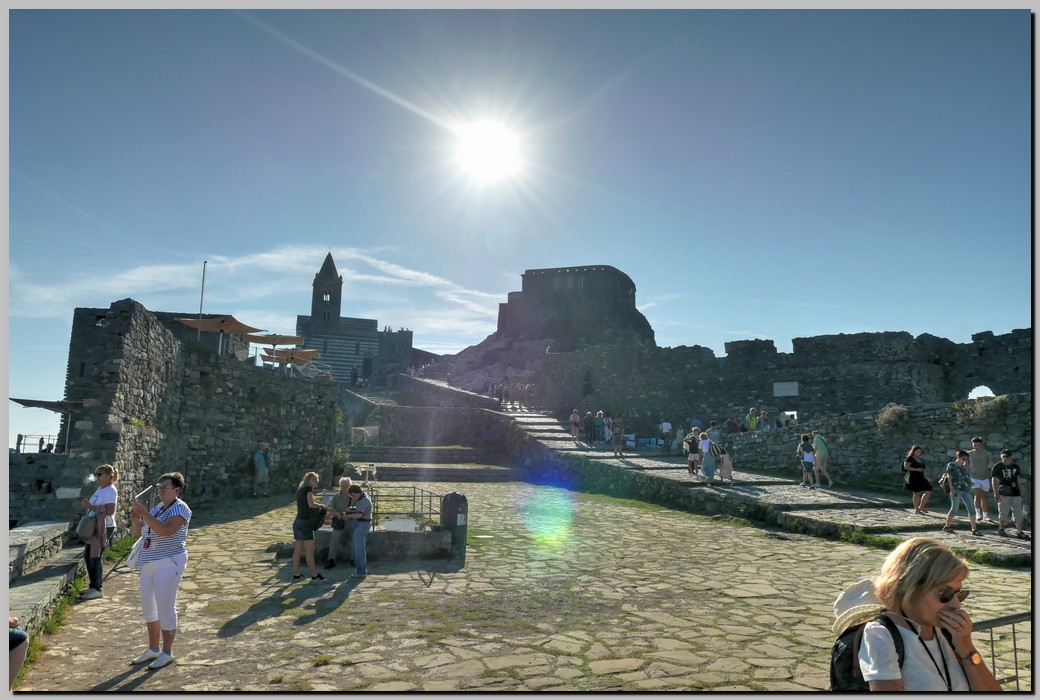 P1590412_3_4.jpg (205 KB)