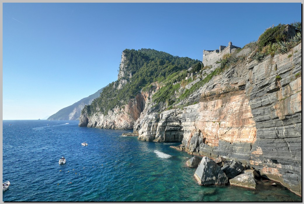 P1590415_6_7.jpg (269 KB)