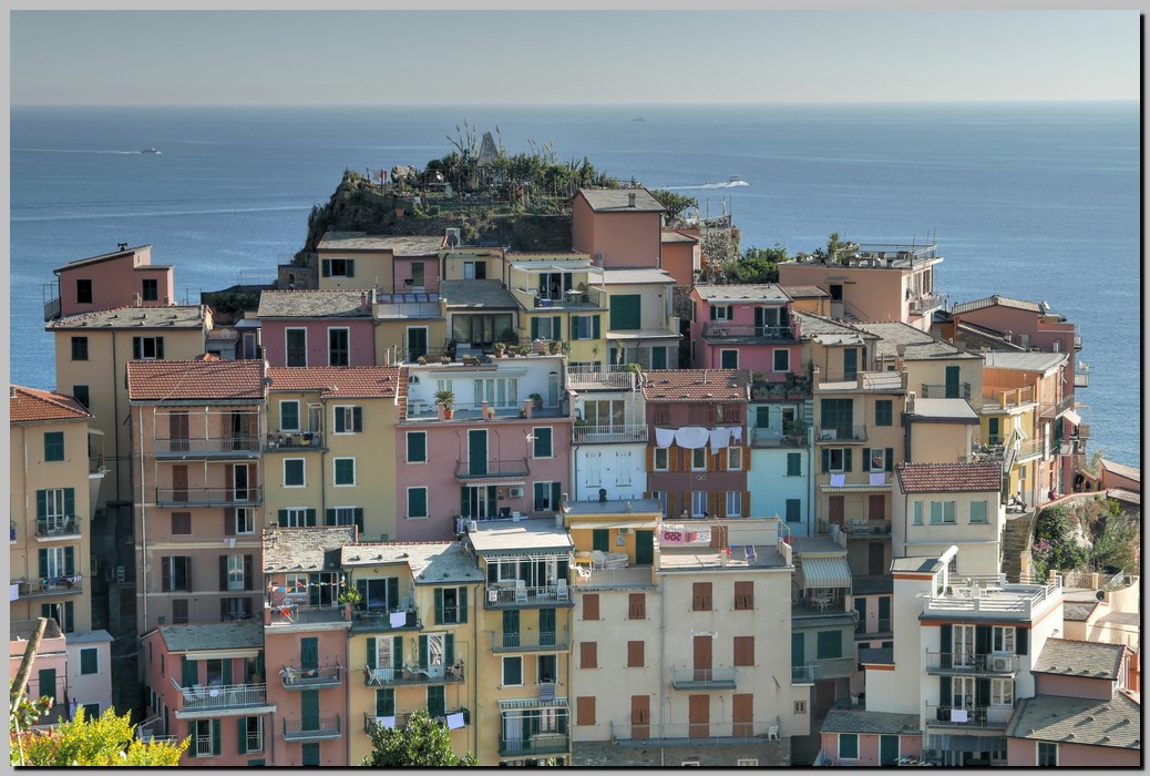 P1590729_30_31.jpg (243 KB)