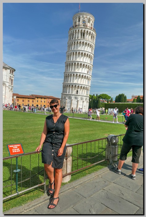 P1590777_8_9.jpg (133 KB)