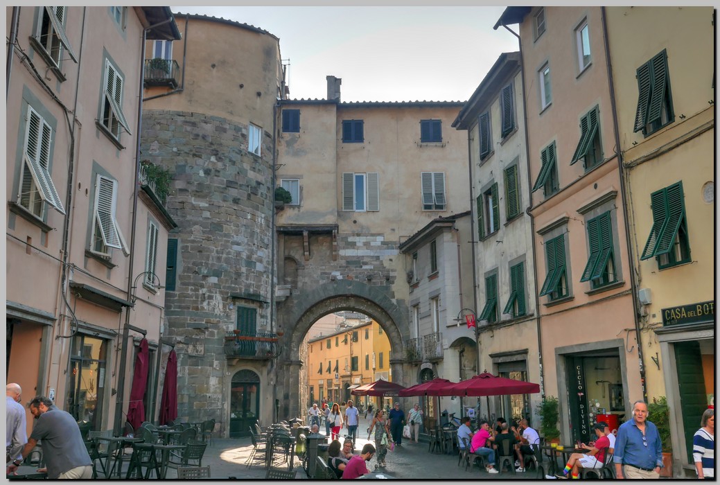 P1590951_2_3.jpg (242 KB)