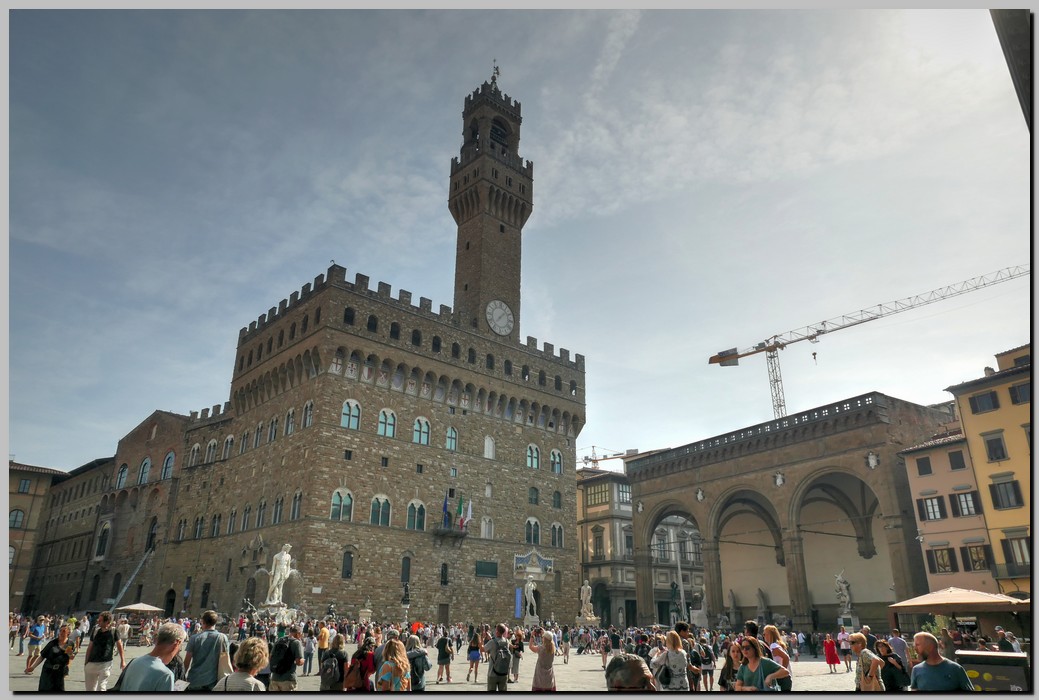 P1590993_4_5.jpg (198 KB)