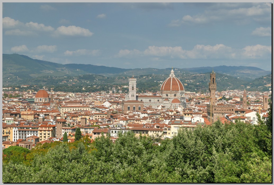 P1600015_6_7.jpg (290 KB)