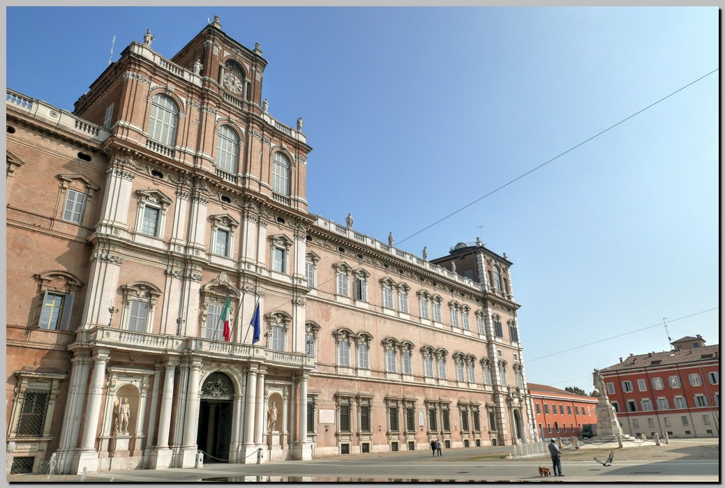 P1600045_6_7.jpg (242 KB)