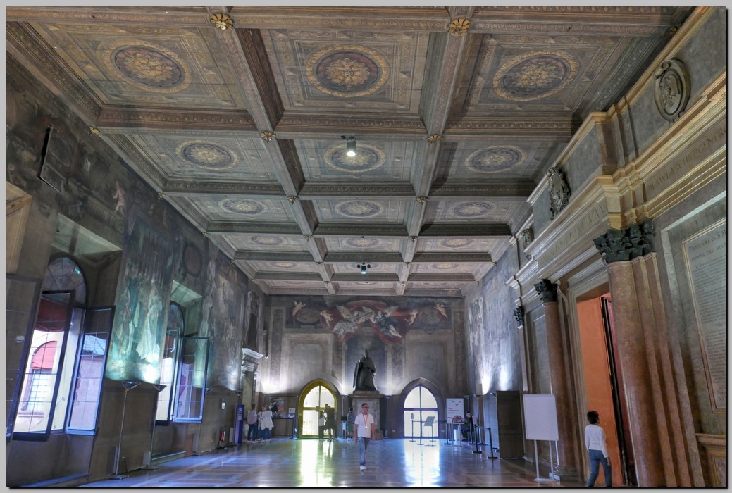 P1600135_6_7.jpg (238 KB)