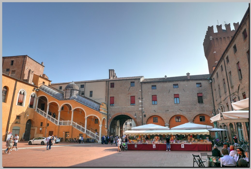 P1600183_4_5.jpg (205 KB)