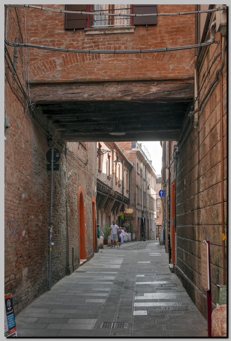 P1600201_2_3.jpg (140 KB)