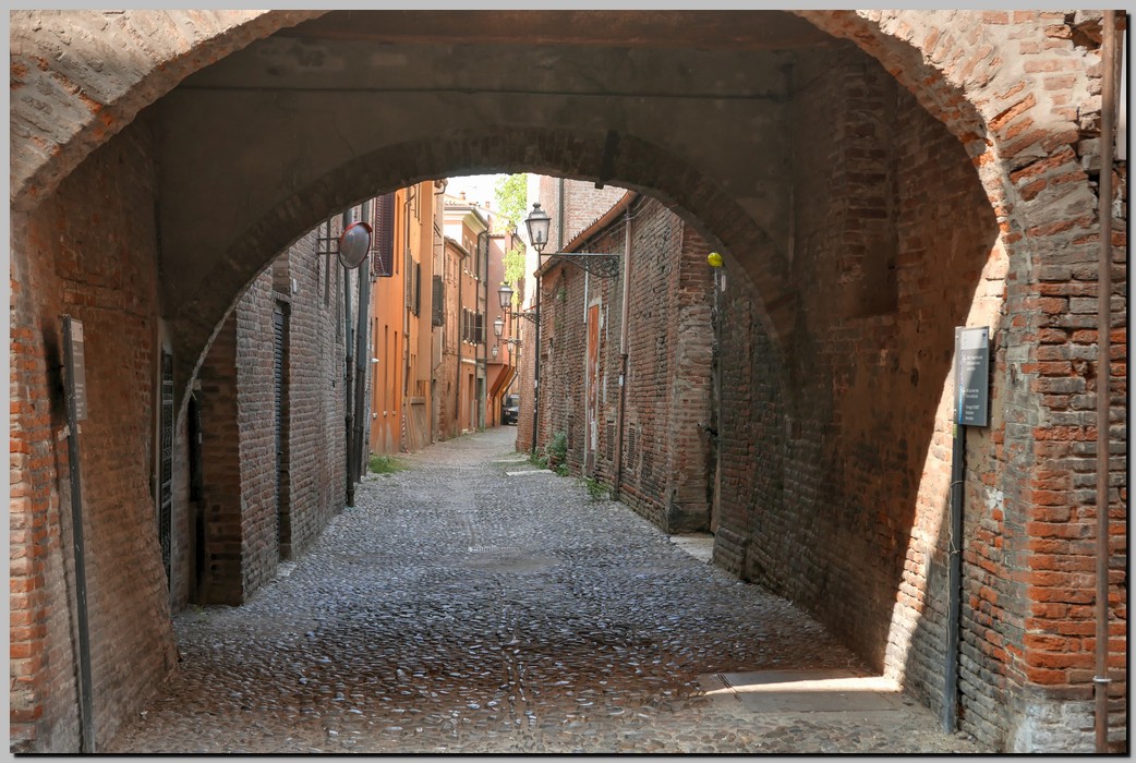 P1600204_5_6.jpg (263 KB)