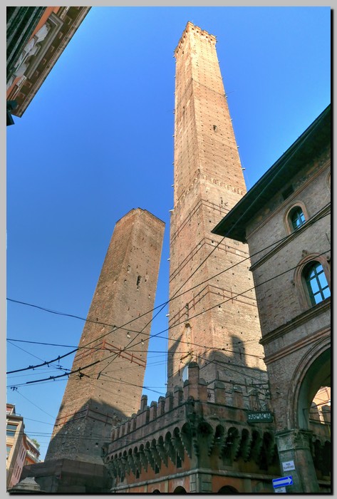 P1600249_50_51.jpg (128 KB)