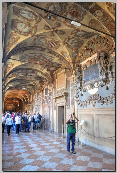 P1600270_1_2.jpg (165 KB)