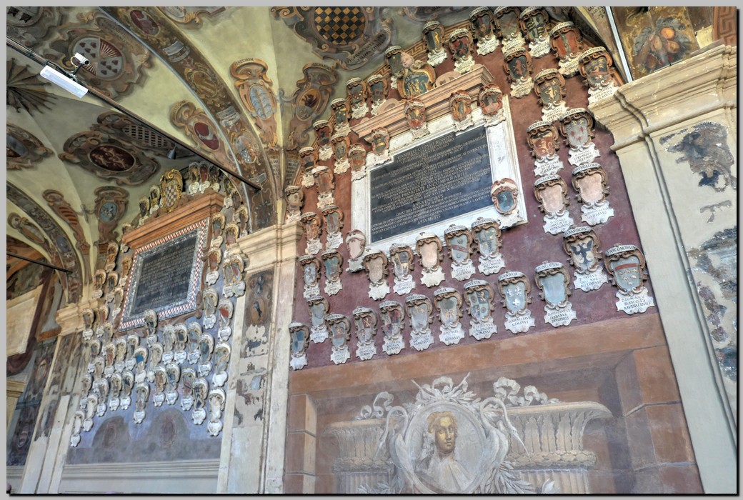 P1600273_4_5.jpg (299 KB)