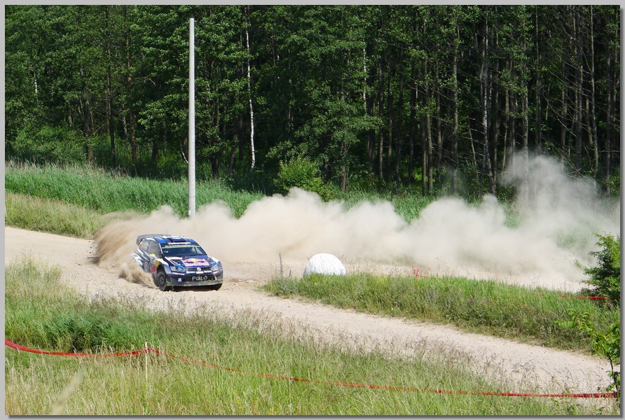 P1140784.JPG (221 KB)