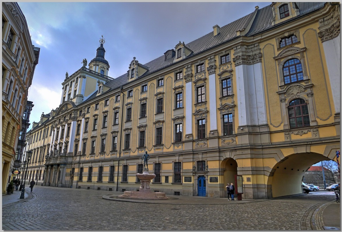 P1210843_4_5.jpg (290 KB)