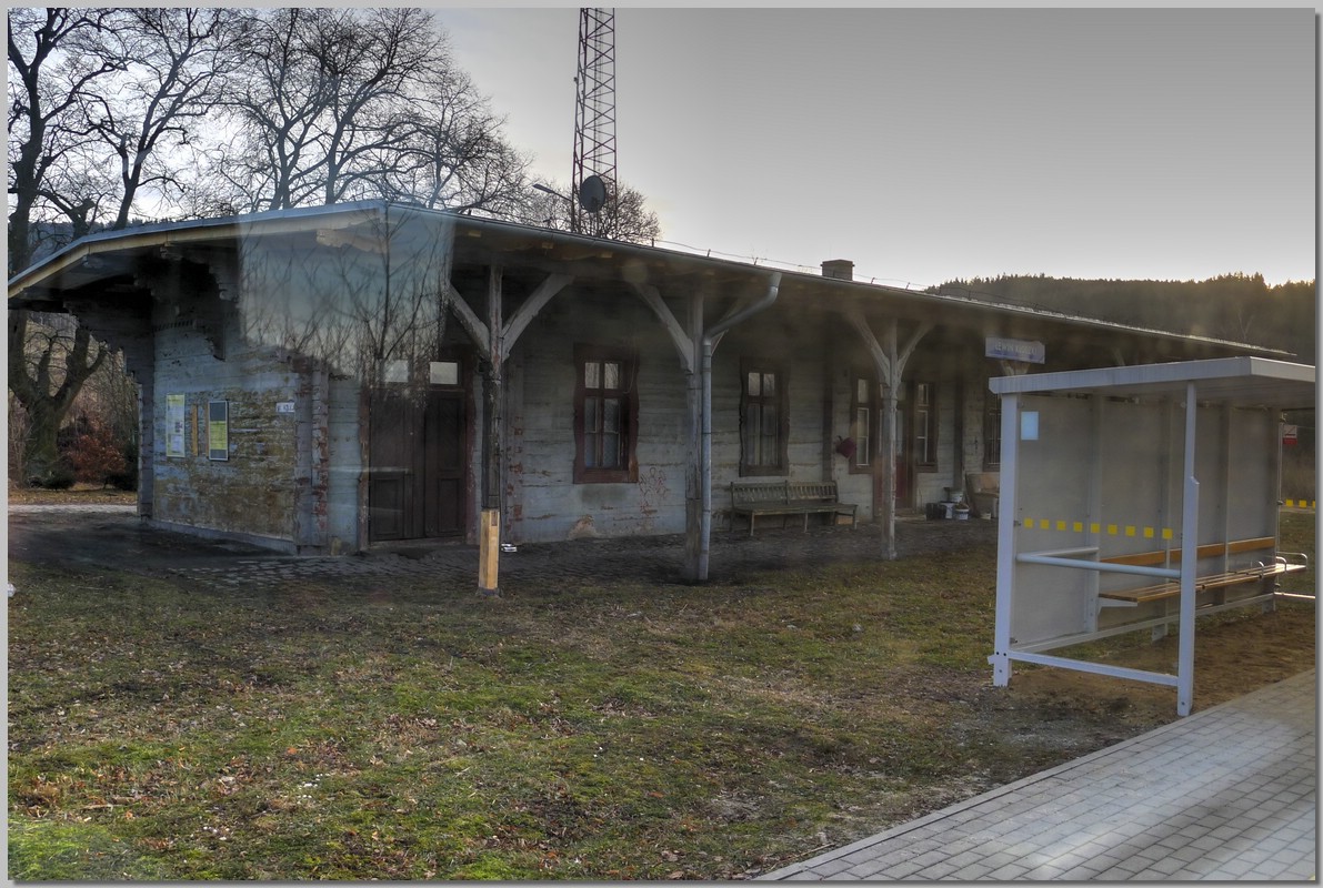 P1220151_2_3.jpg (280 KB)
