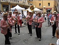 IMG_0285.JPG(159 KB)